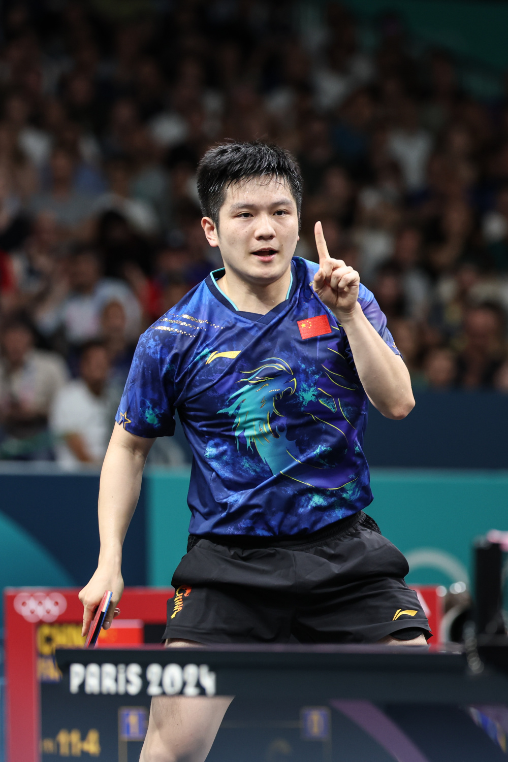 中国乒乓球队轻取英国乒乓球队，樊振东高光表现的简单介绍