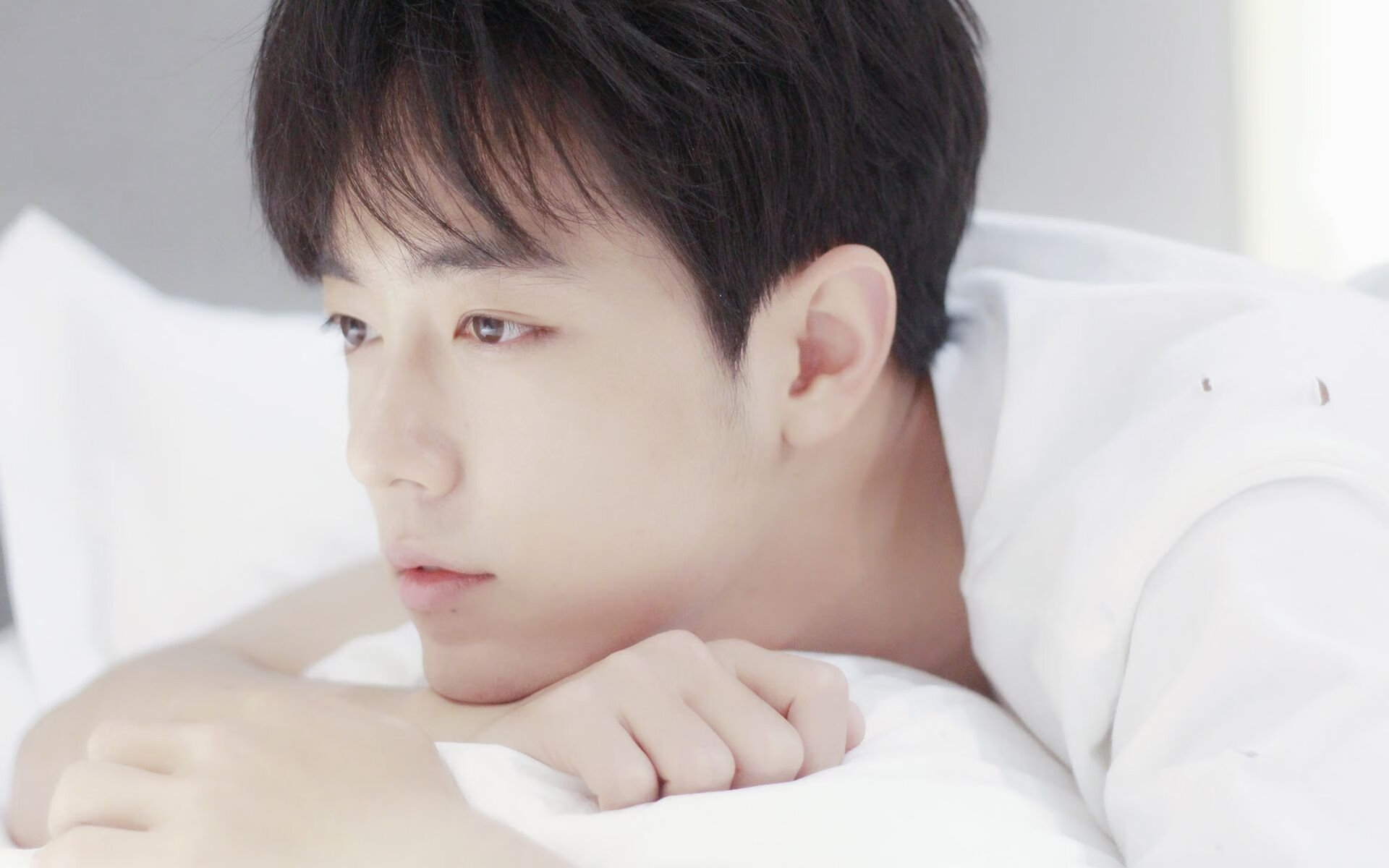 触底逆袭，从圣塞巴斯蒂安的雨战到银石赛道的极限超车