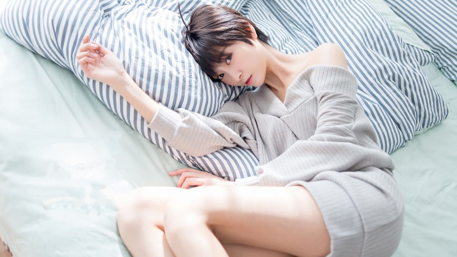 巴黎吻过亚平宁，当本泽马的优雅撕开亚平宁防线